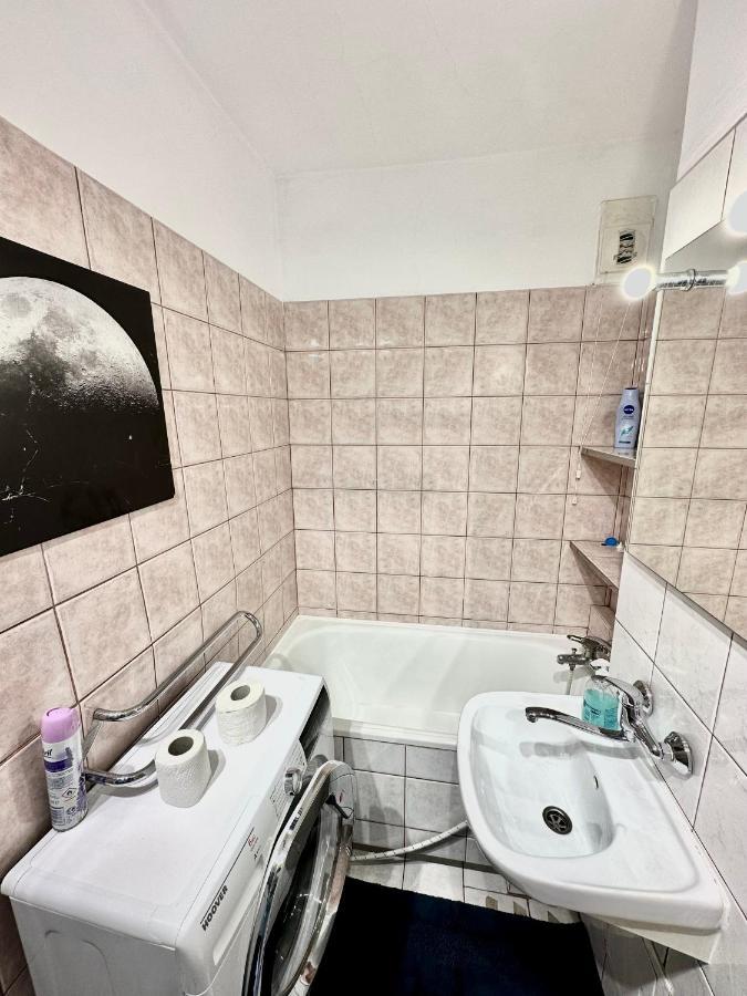 Super Apartament Grey Centrum 2X Metro Fast Wifi 300 Mbs Netflix Appletv Smarttv Spotify Panorama Miasta Warsawa Bagian luar foto